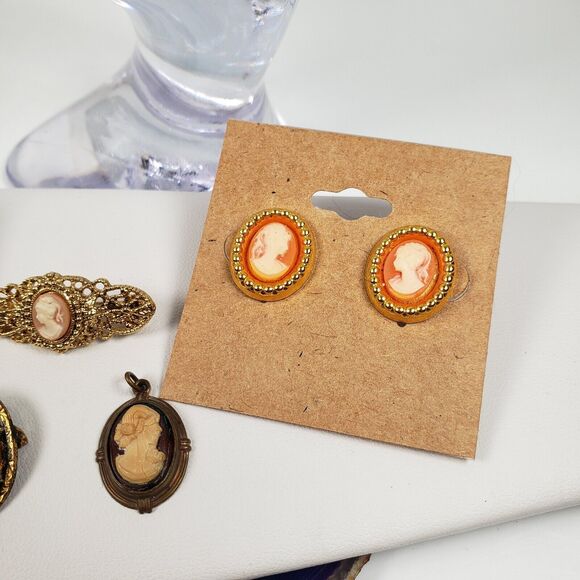 Vintage Victorian Lady Cameo Lot Bracelet Earrings Pendant Brooch Pin Gold Tone - Picture 6 of 15
